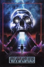 Nonton film V/H/S/85 (2023) terbaru sub indo di Layarkaca21 LK21 INDOXXI Cinema21 XX1
